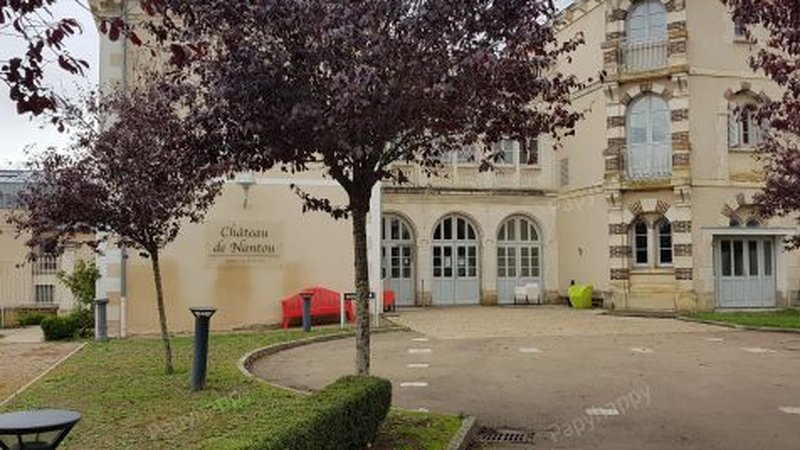Visite virtuelle 360° Google Street View - EHPAD Château de Nantou (Santé / Médical) à Auxerre Yonne