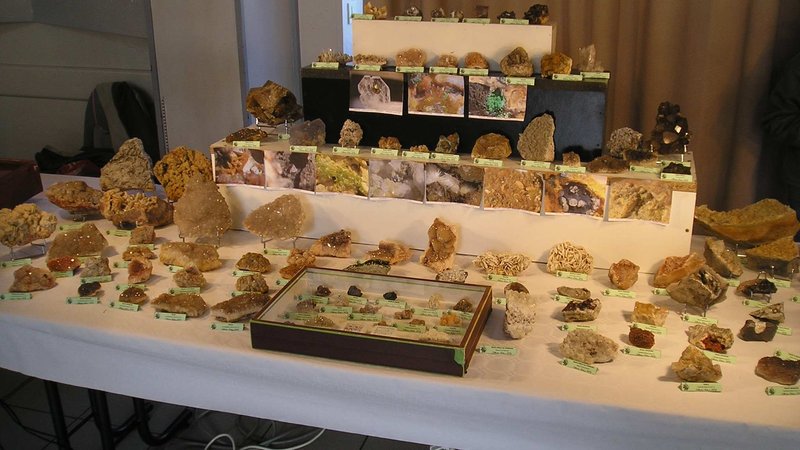 Visite virtuelle 360° Google Street View - L'Atelier des Mineraux (Artisan / Producteur) à Auxerre Yonne